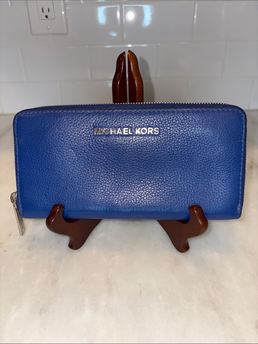 Michael Kors Pebbled Leather Continental Full Zip Wallet Clutch